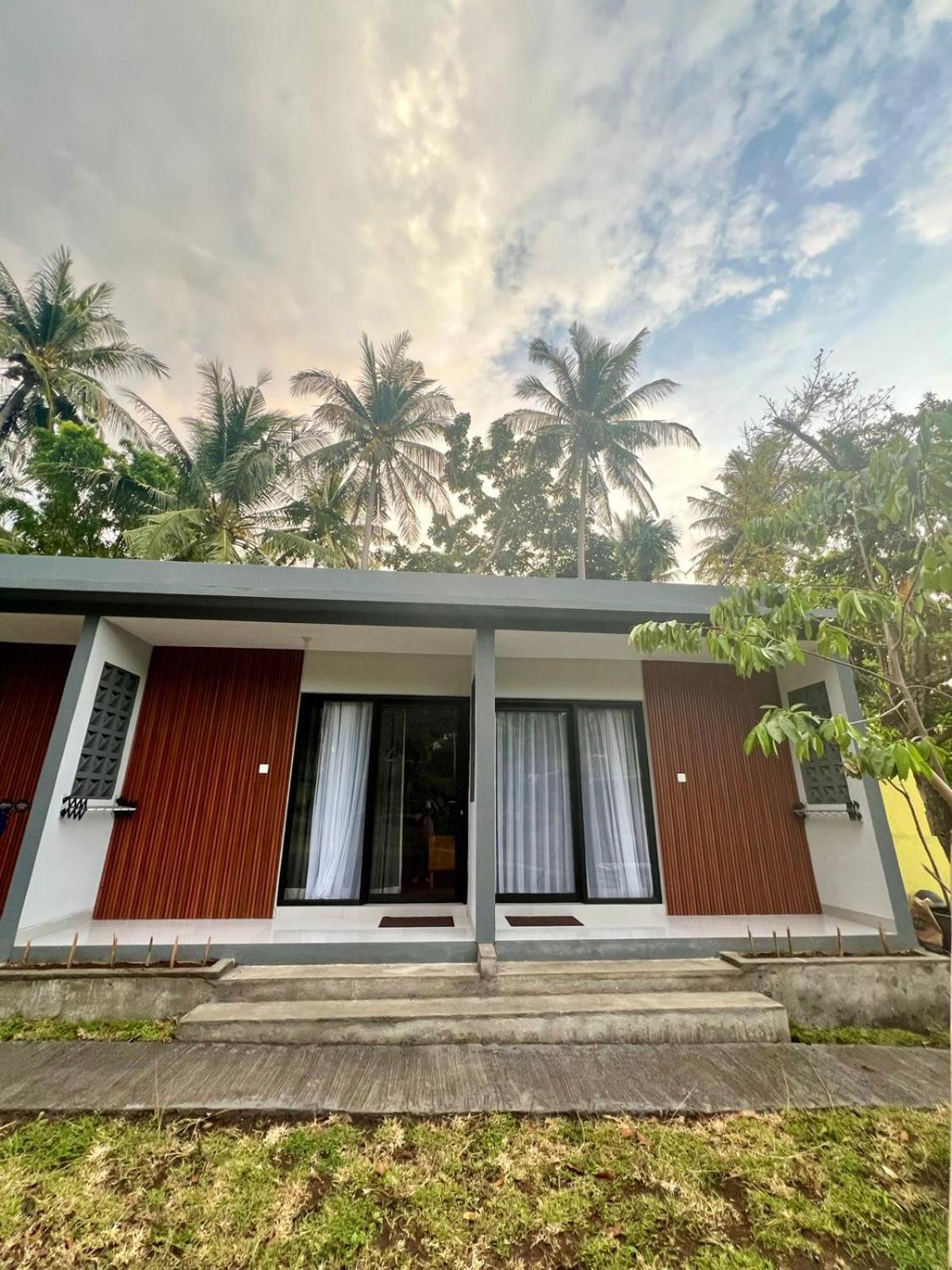 Makarma Resort Lombok Senggigi Exterior foto