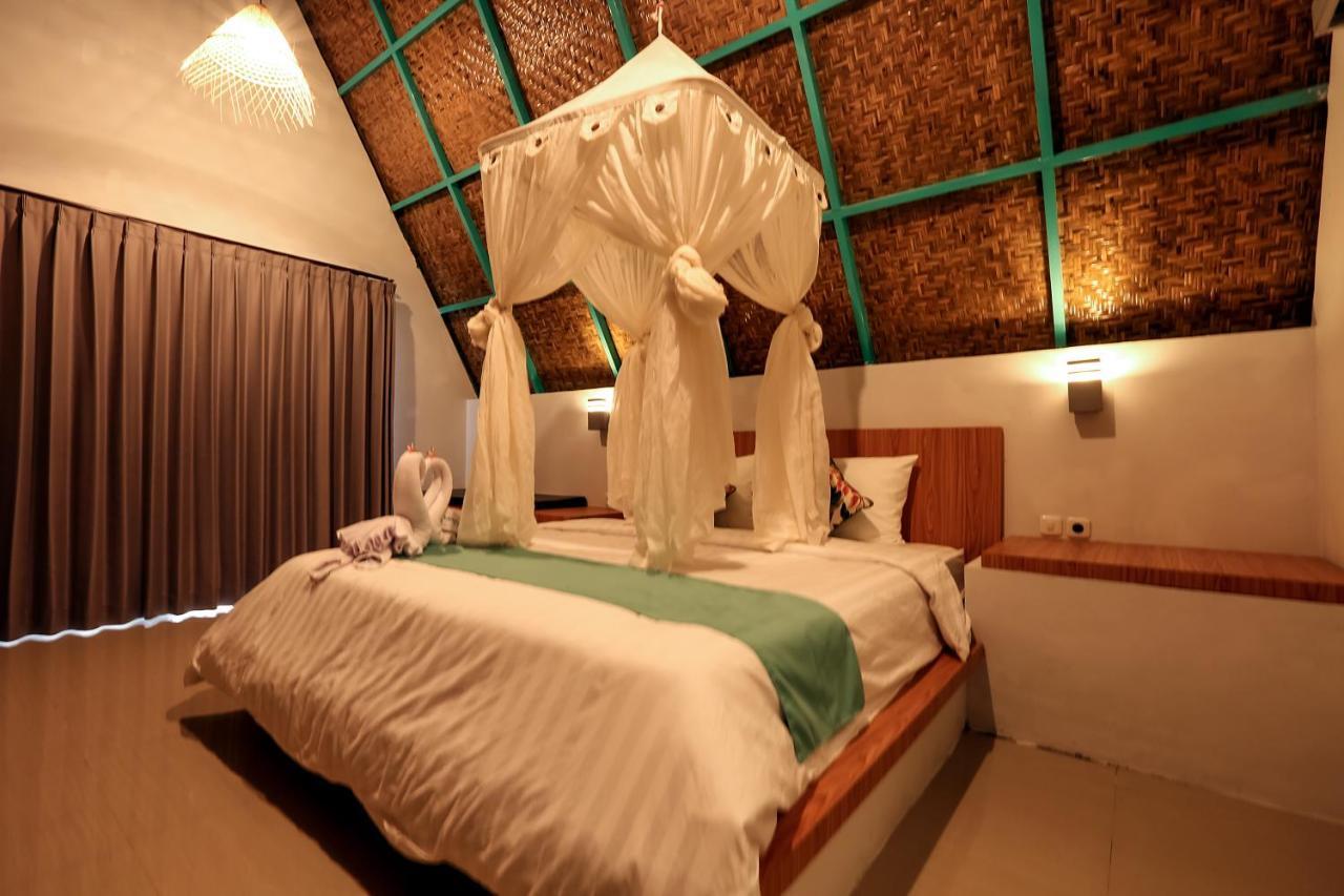 Makarma Resort Lombok Senggigi Exterior foto